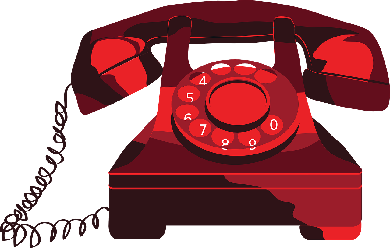 red rotary telephone